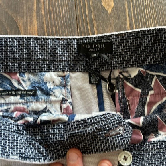 Ted Baker men’s gray shorts 34r - Picture 4 of 4